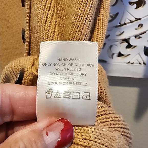 LPA KAVALA MAXI CARDIGAN SWEATER LONG SLEVES FRONT BUTTON WOOL DRESS SZ SMALL - Picture 10 of 12